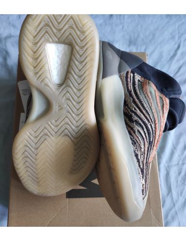 Sneakers Yeezy QNTM High