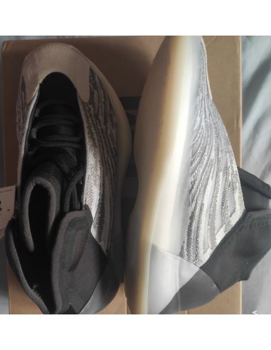 Sneakers Yeezy QNTM High